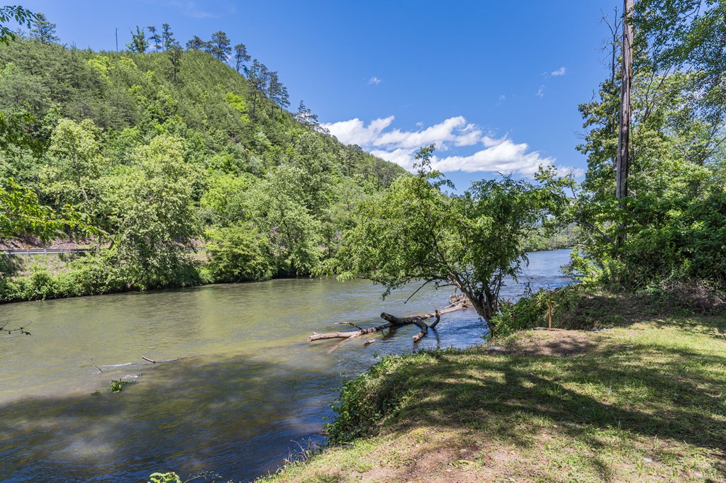 350 River Farm Dr, MURPHY, North Carolina image 4