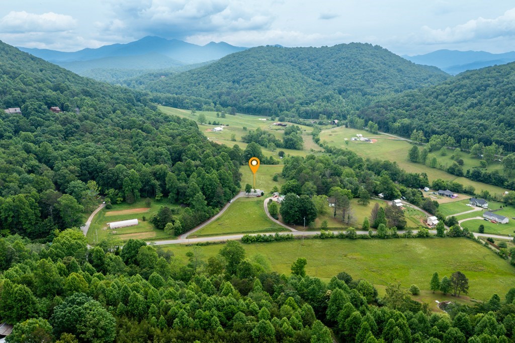 1281 Lawrence Smith Road, HAYESVILLE, North Carolina image 3