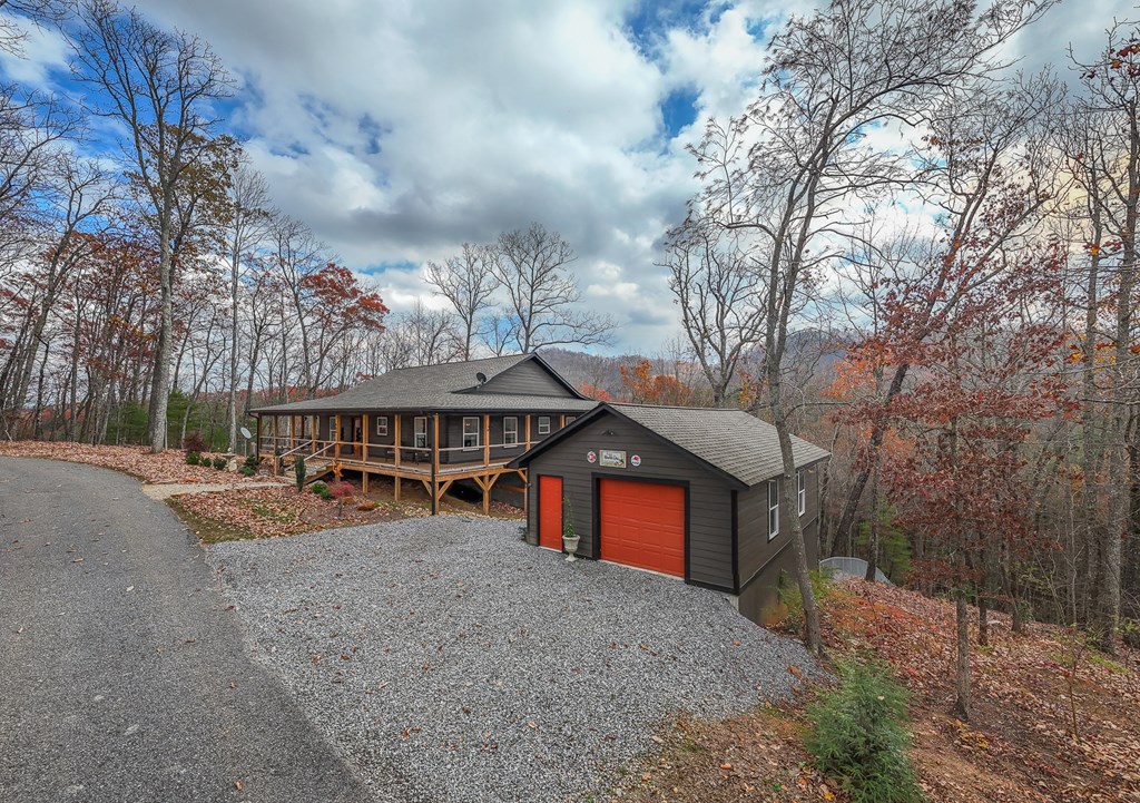 404 Caldwell Overlook, BRASSTOWN, North Carolina image 2