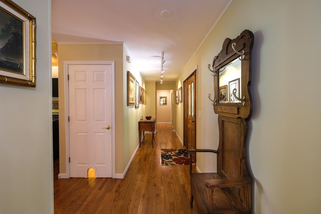 36 Woodcastle Lane, HAYESVILLE, New York image 20