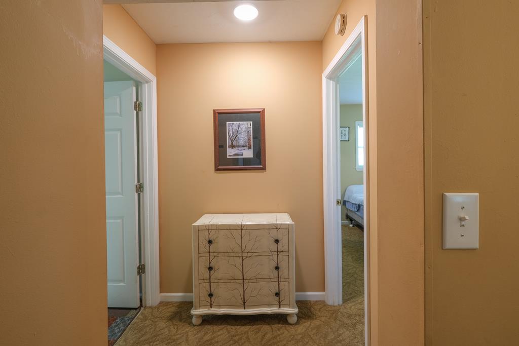 36 Woodcastle Lane, HAYESVILLE, New York image 37