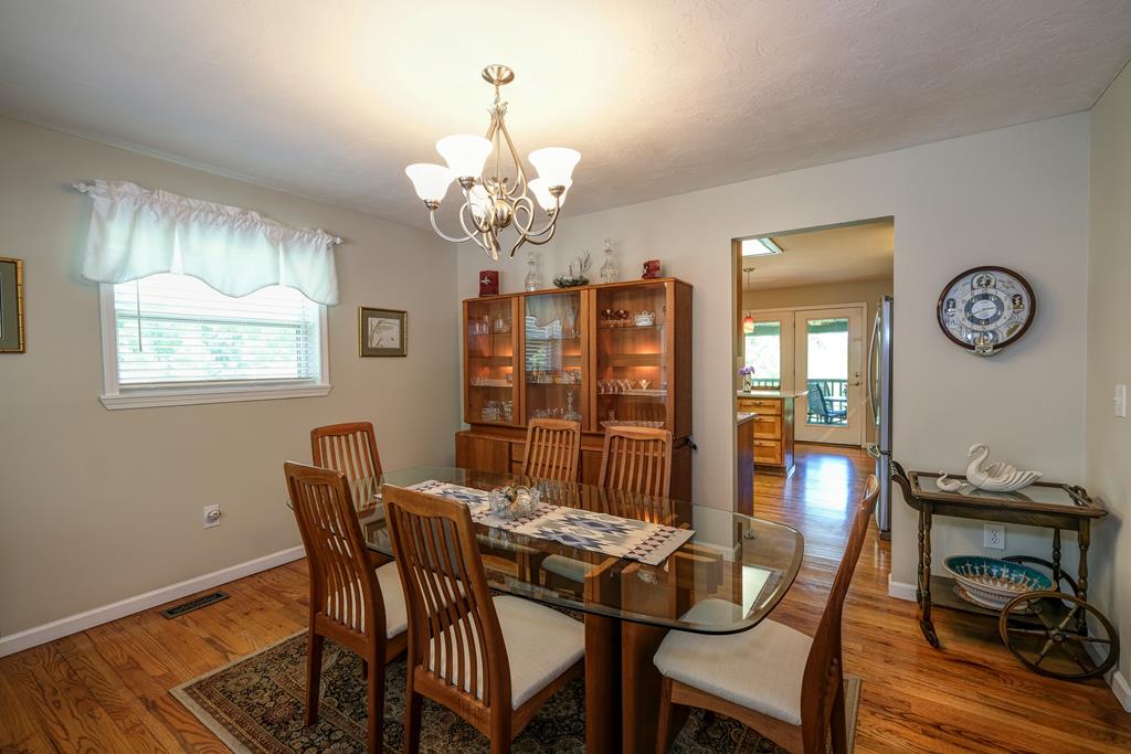 36 Woodcastle Lane, HAYESVILLE, New York image 19