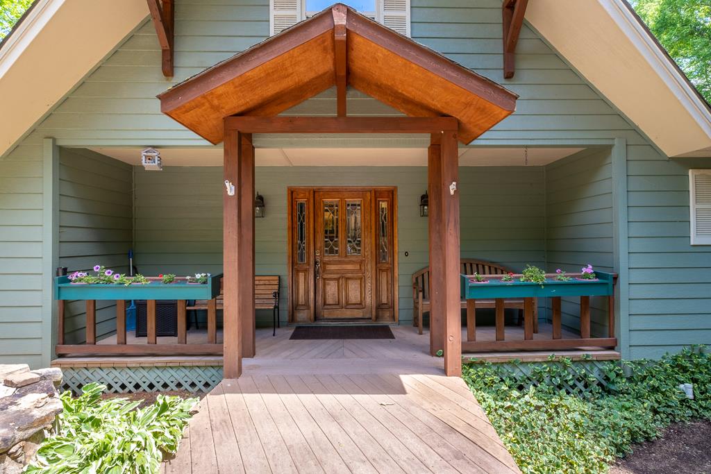 36 Woodcastle Lane, HAYESVILLE, New York image 3