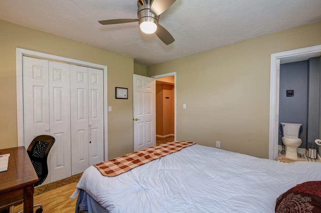 36 Woodcastle Lane, HAYESVILLE, New York image 39