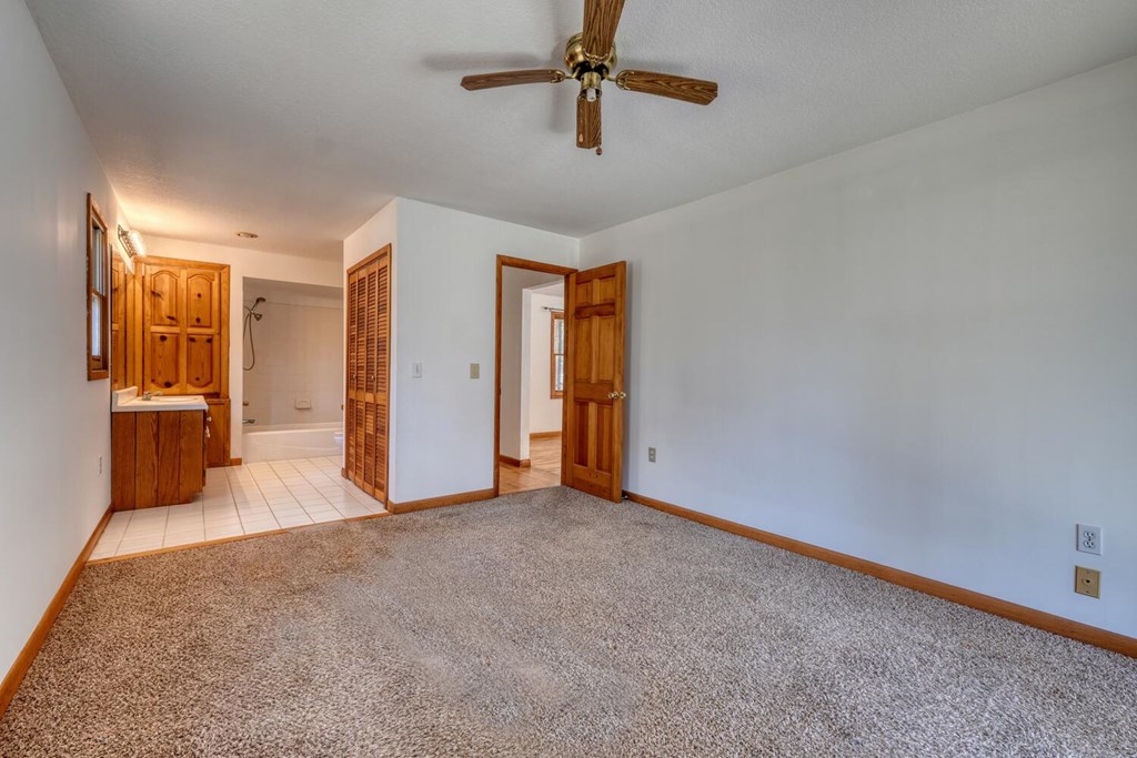 1493 Greasy Creek Rd, BRASSTOWN, North Carolina image 24