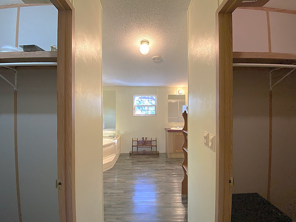 254 Indian Hills Dr, MURPHY, North Carolina image 30