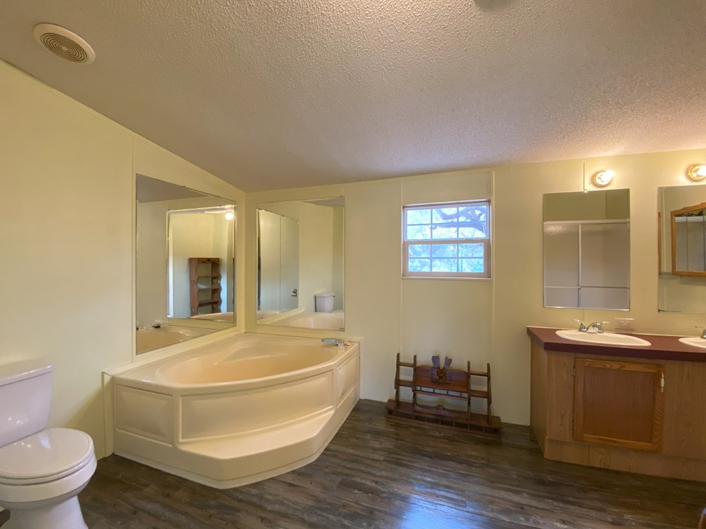 254 Indian Hills Dr, MURPHY, North Carolina image 21