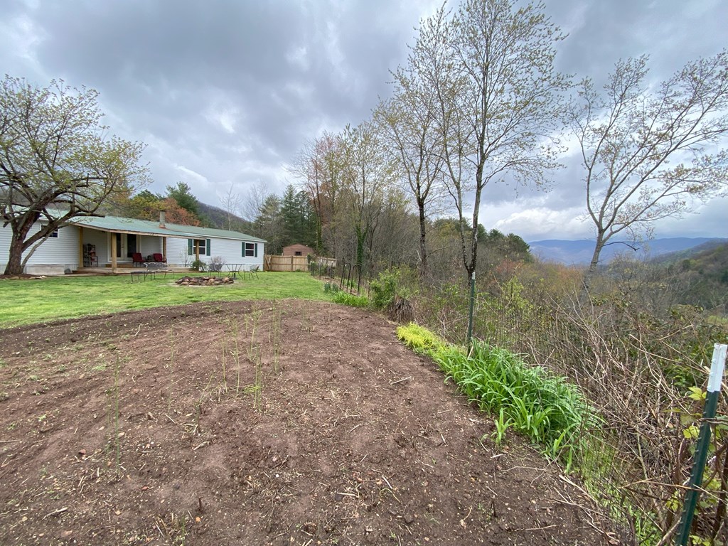 254 Indian Hills Dr, MURPHY, North Carolina image 33