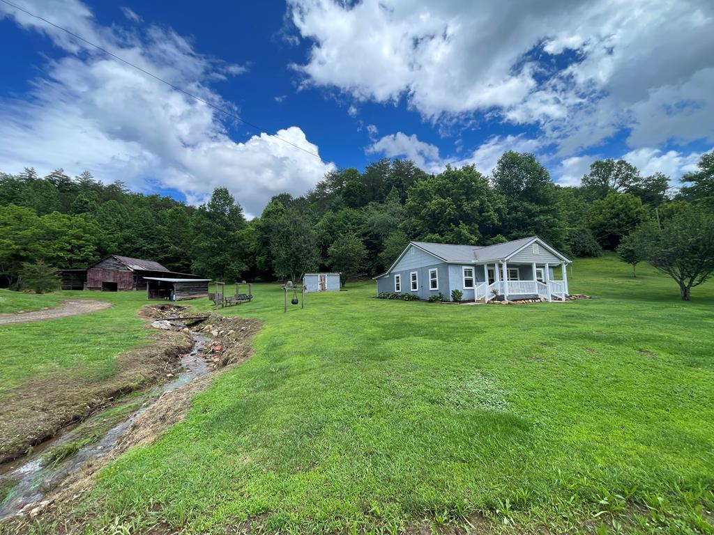 3436 Uppwe Peachtree Road, MURPHY, North Carolina image 1