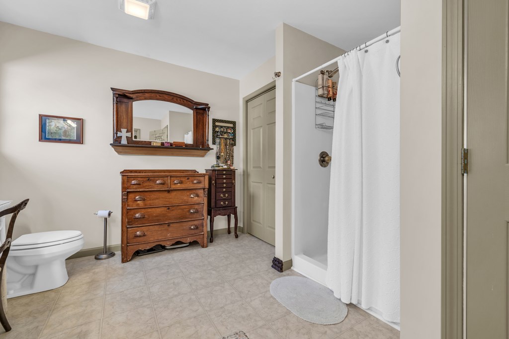 224 Chatuge Shores Circle, HAYESVILLE, North Carolina image 28