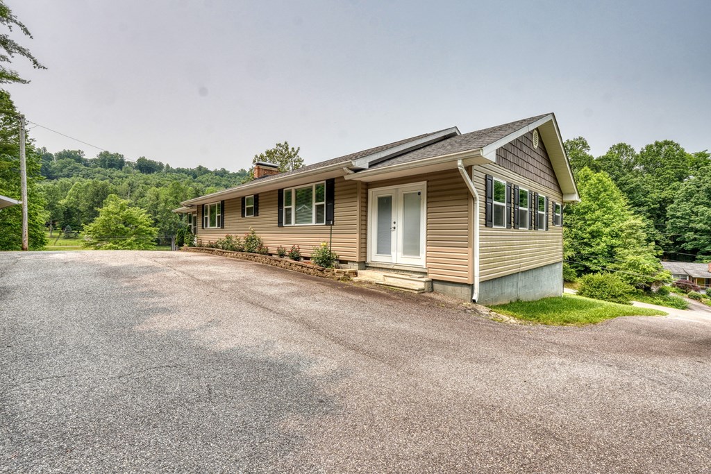 497 Hidden Lake Rd, BLAIRSVILLE, Georgia image 9