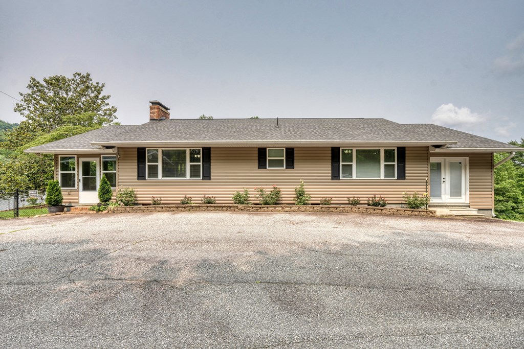 497 Hidden Lake Rd, BLAIRSVILLE, Georgia image 3