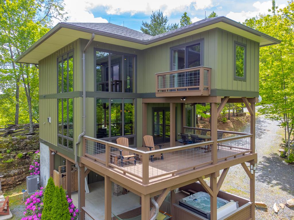 252 Tsali Crossing N, BRYSON CITY, North Carolina image 1