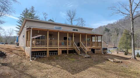 Homes For Sale - 39 Grackle Rd<br/> MURPHY, NC 28906