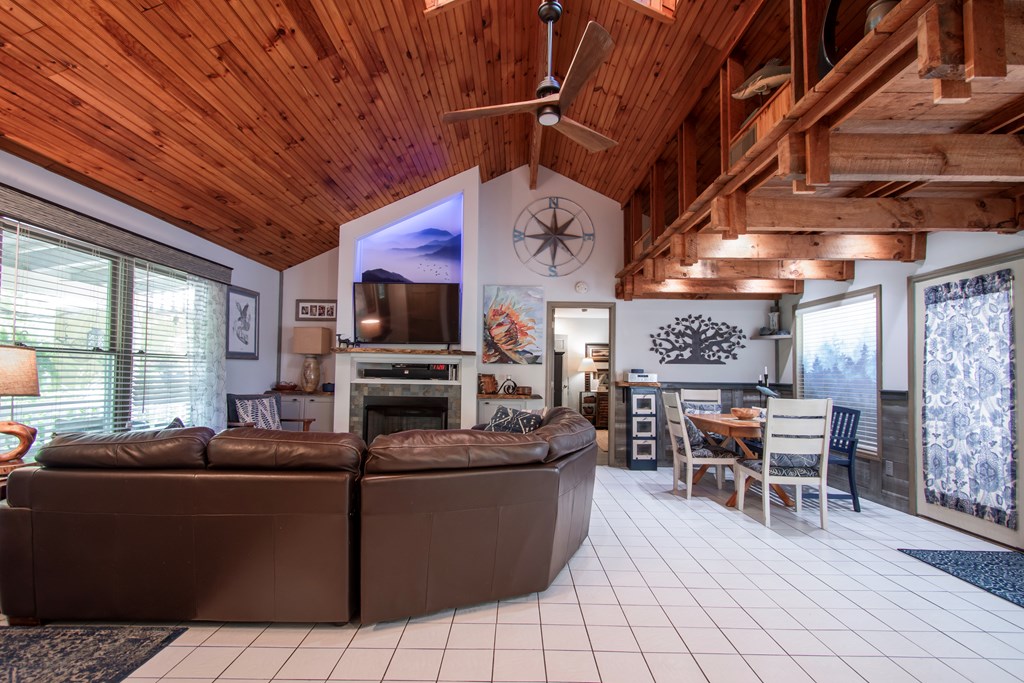 56 Deer Run Rd, ROBBINSVILLE, North Carolina image 12