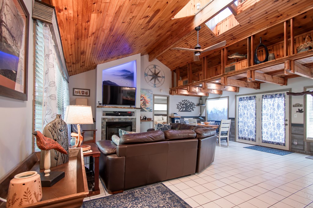 56 Deer Run Rd, ROBBINSVILLE, North Carolina image 22
