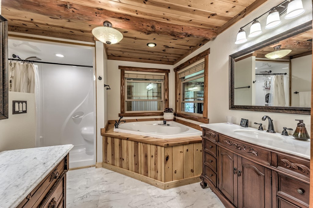1559 Copper Creek Road, MURPHY, North Carolina image 28