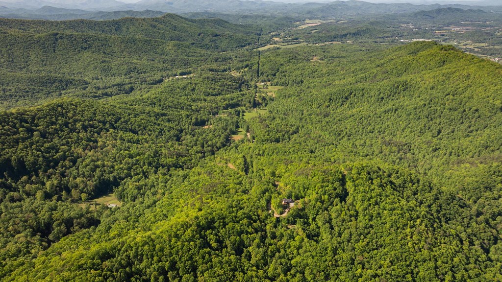 TBD Eagles Nest Trail, MURPHY, North Carolina image 4