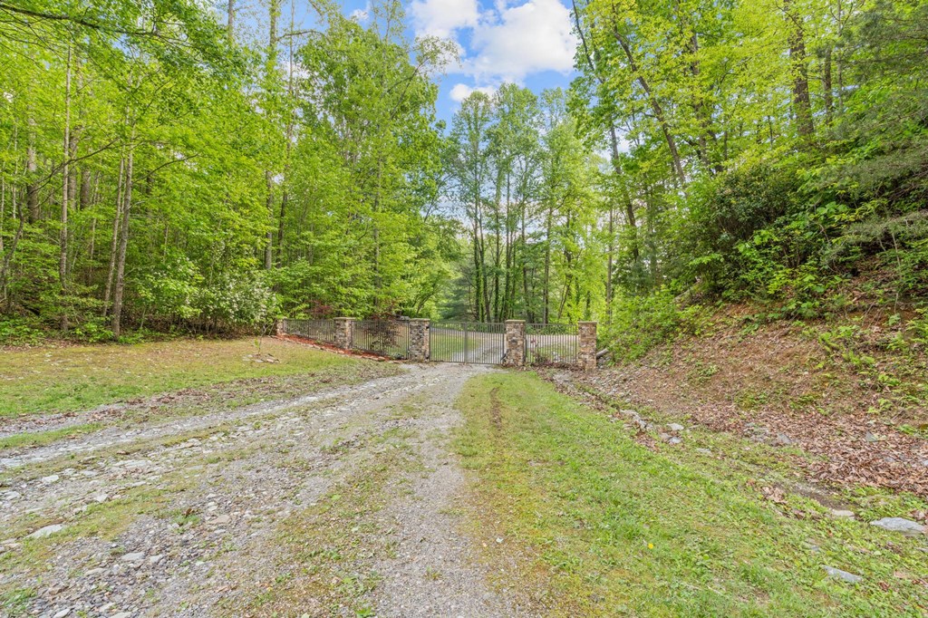 TBD Eagles Nest Trail, MURPHY, North Carolina image 9