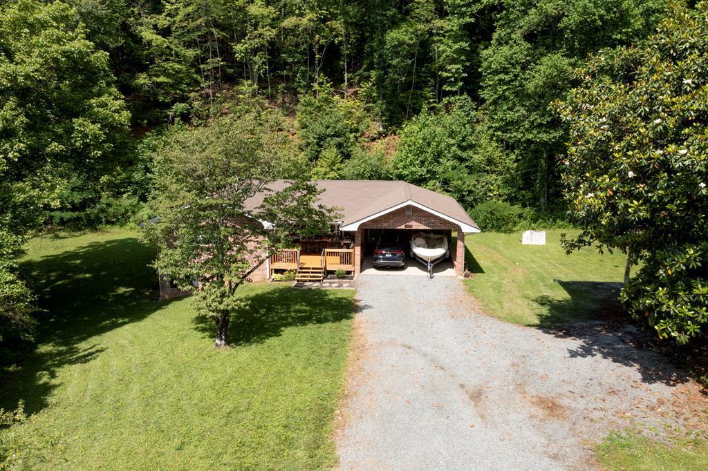 5975 Joe Brown Hwy, MURPHY, North Carolina image 1