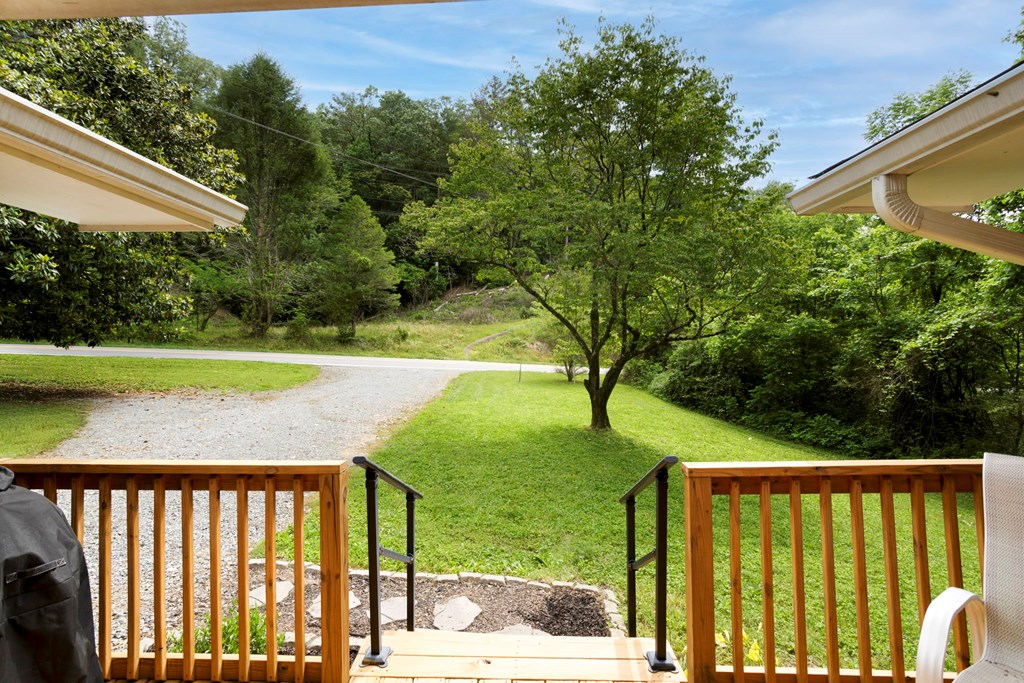 5975 Joe Brown Hwy, MURPHY, North Carolina image 15