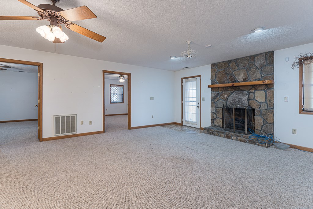 638 Caesars Cove Drive #6, HAYESVILLE, North Carolina image 35