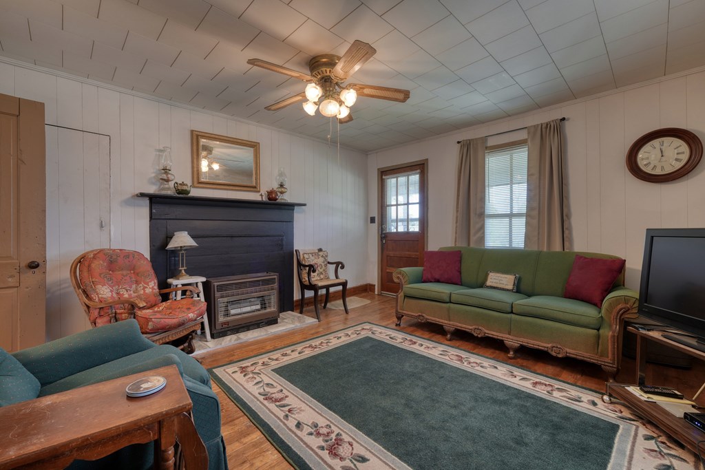 26 River Street, HIAWASSEE, Georgia image 18