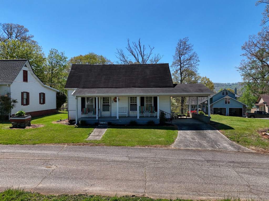 26 River Street, HIAWASSEE, Georgia image 39