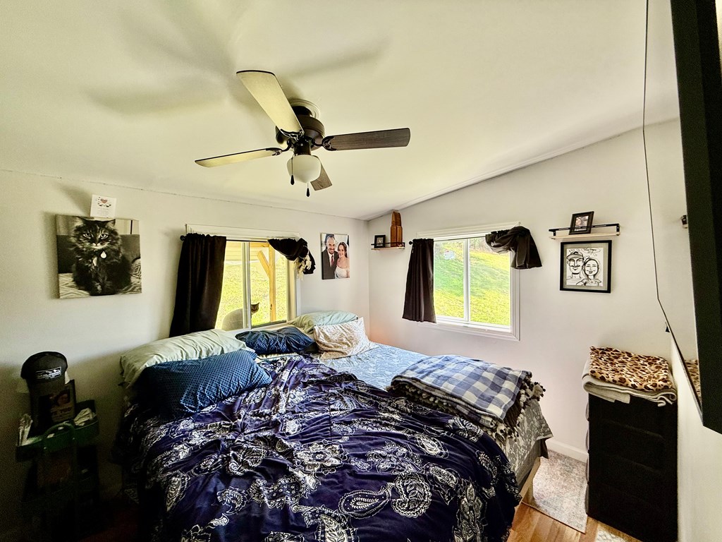 112 Double Oaks Pass, MURPHY, North Carolina image 3