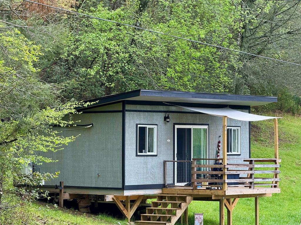 112 Double Oaks Pass, MURPHY, North Carolina image 1