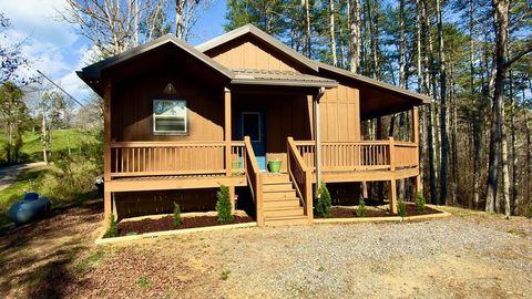 Homes For Sale - 246 Dickey Place<br/> MURPHY, NC 28906