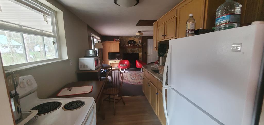 385 Old Whitener Dr, MURPHY, Texas image 14