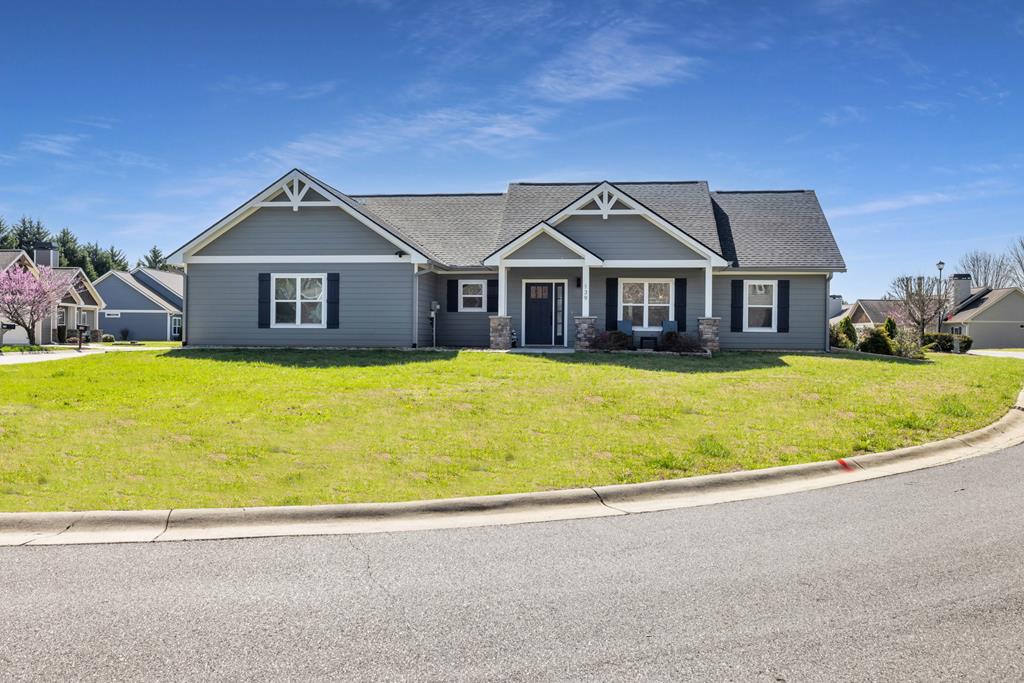 139 Bent Grass Circle, HAYESVILLE, North Carolina image 1