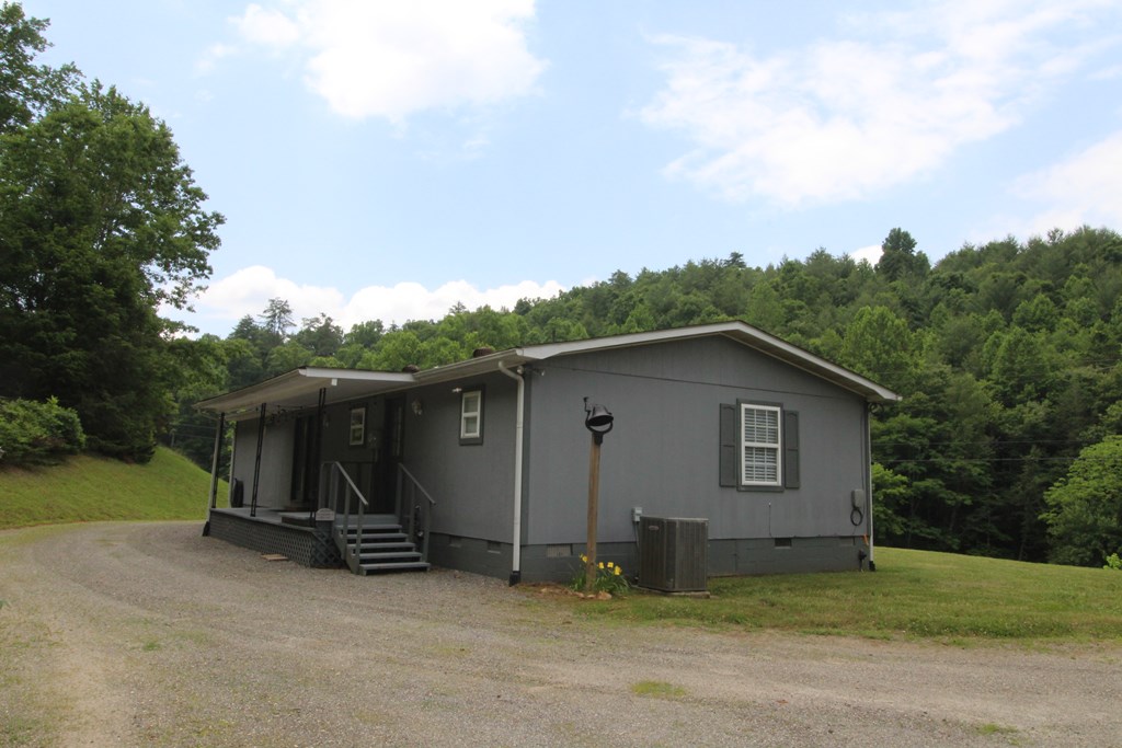 800 Grape Creek Rd, MURPHY, North Carolina image 17