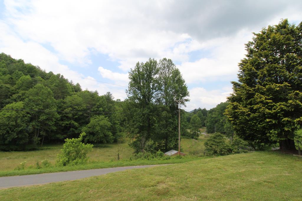 800 Grape Creek Rd, MURPHY, North Carolina image 23