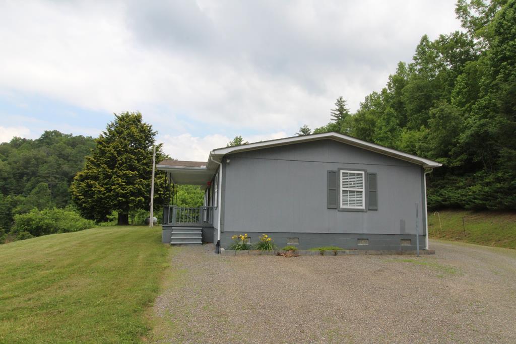 800 Grape Creek Rd, MURPHY, North Carolina image 22