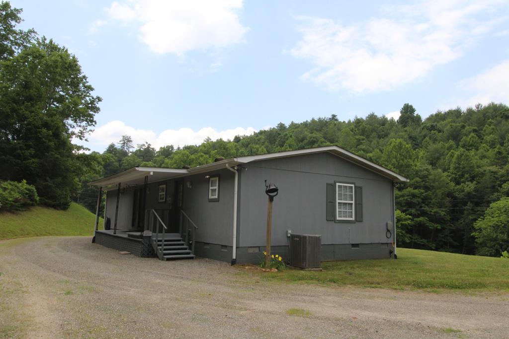 800 Grape Creek Rd, MURPHY, North Carolina image 21