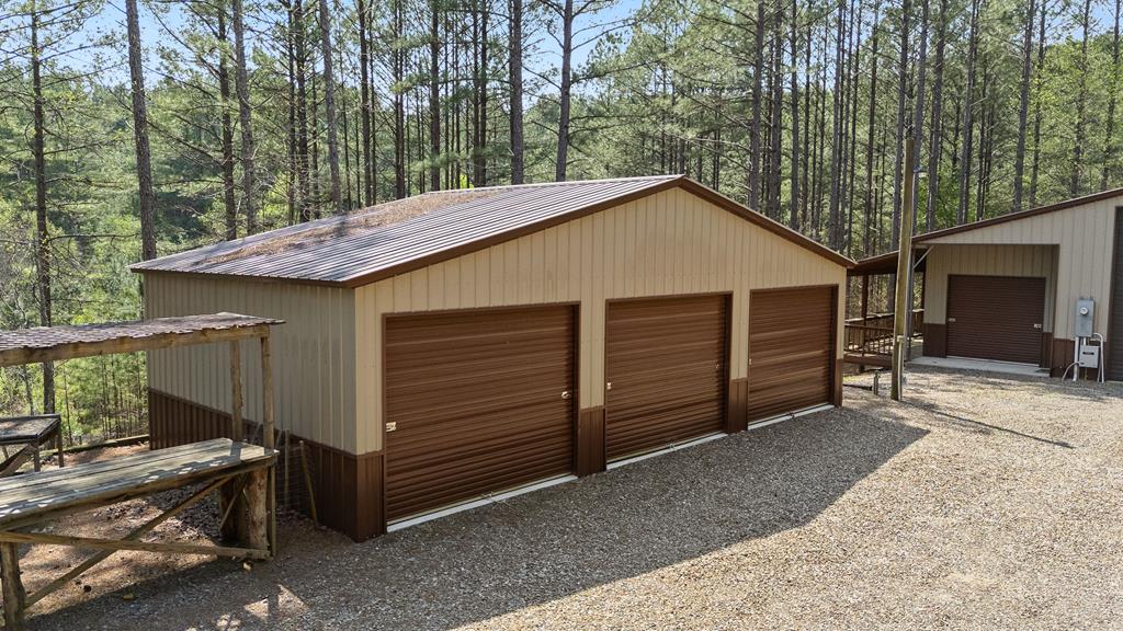 Murphy, North Carolina, 28906, United States, 4 Bedrooms Bedrooms, ,5 BathroomsBathrooms,Residential,Active,2038213