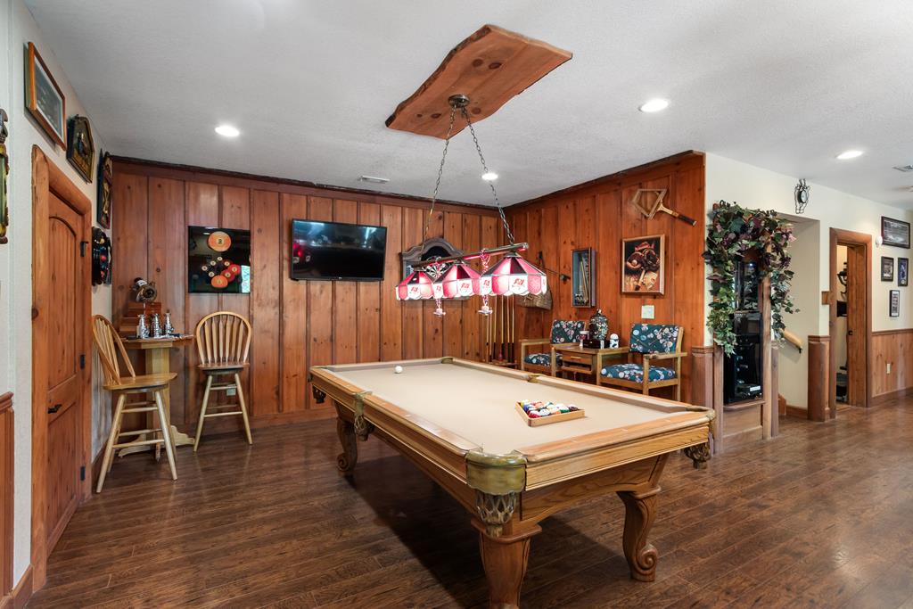 Murphy, North Carolina, 28906, United States, 4 Bedrooms Bedrooms, ,5 BathroomsBathrooms,Residential,Active,2038213