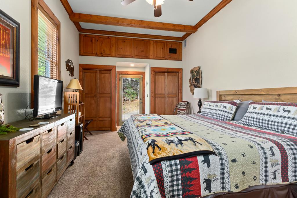 Murphy, North Carolina, 28906, United States, 4 Bedrooms Bedrooms, ,5 BathroomsBathrooms,Residential,Active,2038213