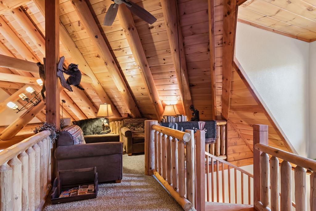 Murphy, North Carolina, 28906, United States, 4 Bedrooms Bedrooms, ,5 BathroomsBathrooms,Residential,Active,2038213