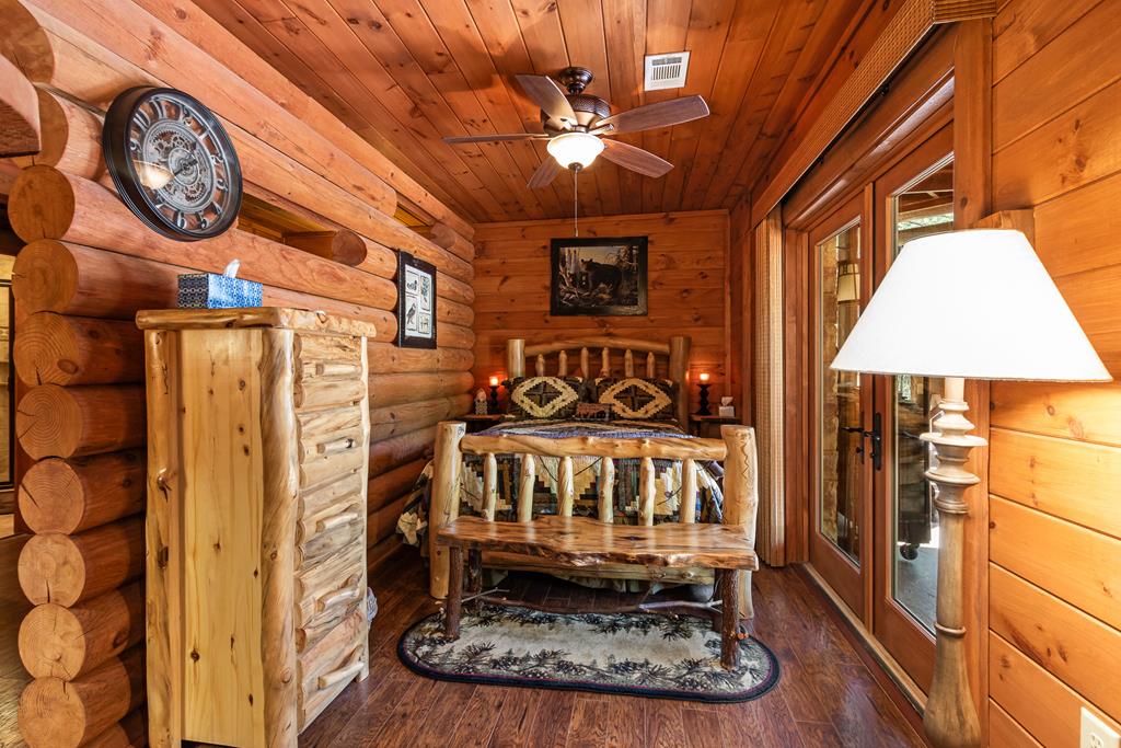 Murphy, North Carolina, 28906, United States, 4 Bedrooms Bedrooms, ,5 BathroomsBathrooms,Residential,Active,2038213