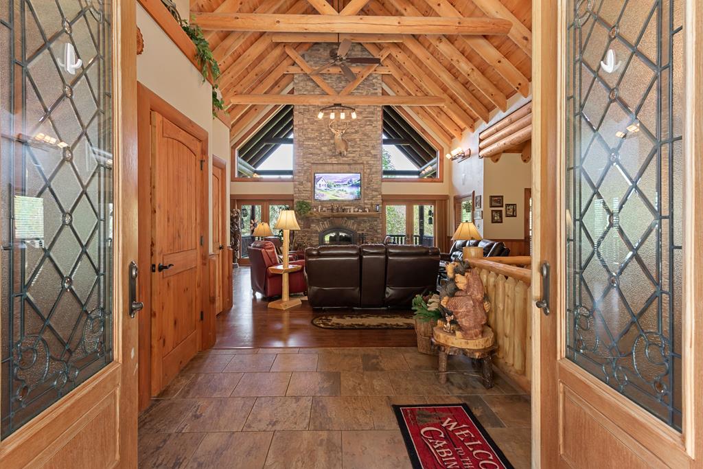 Murphy, North Carolina, 28906, United States, 4 Bedrooms Bedrooms, ,5 BathroomsBathrooms,Residential,Active,2038213