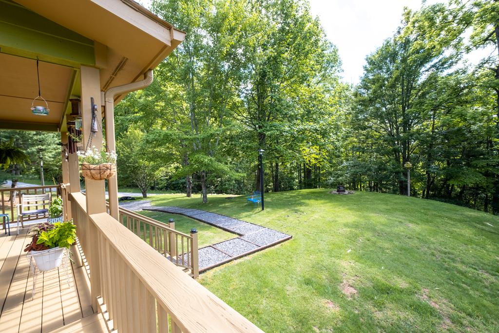 1379 Crystal Springs Rd, MURPHY, North Carolina image 38