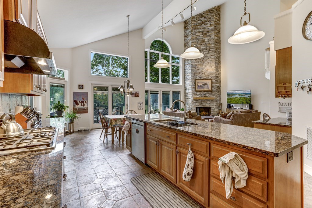5981 Candy Mountain Road, MURPHY, North Carolina image 6
