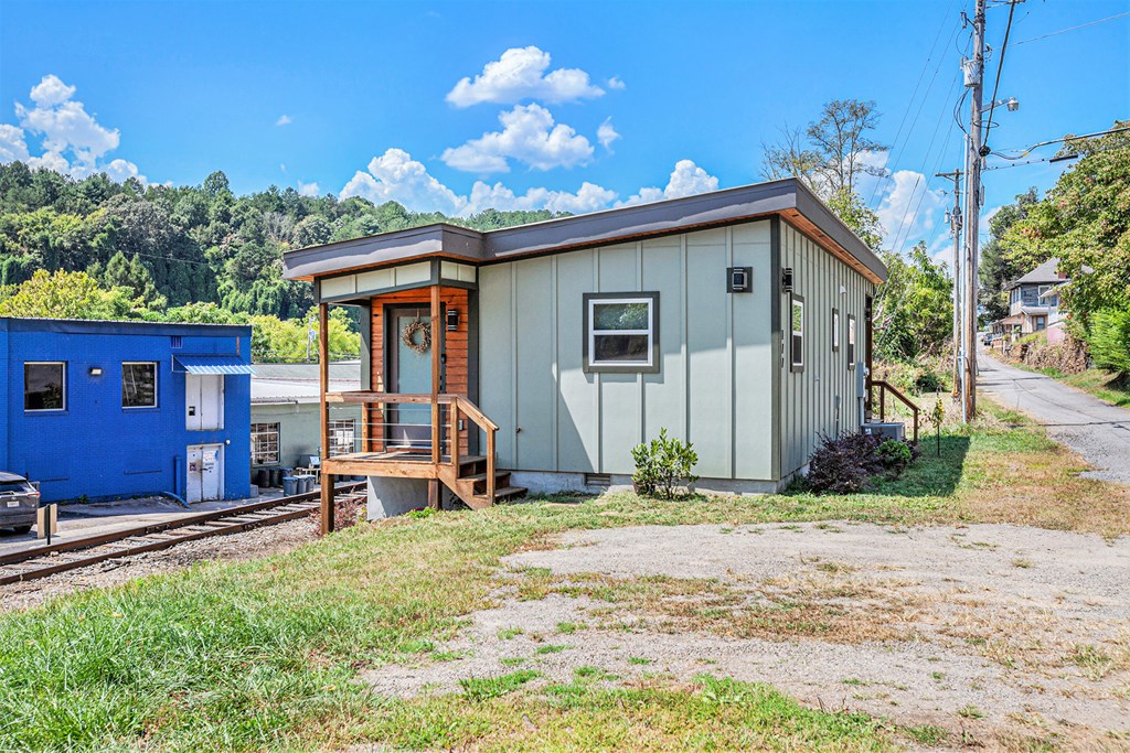 177 Main St, COPPERHILL, Tennessee image 3