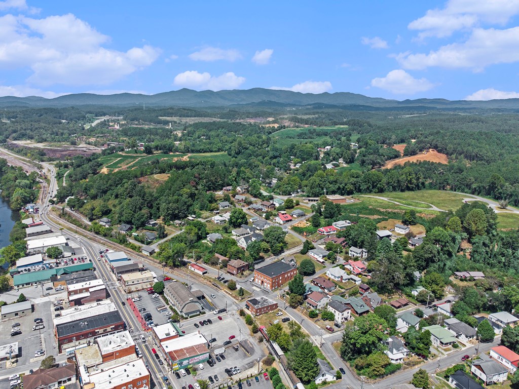 177 Main St, COPPERHILL, Tennessee image 28