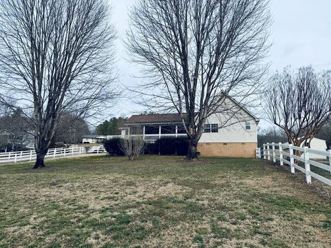 Homes For Sale - 20 Deerbrook Cir<br/> Clay County, HAYESVILLE, NC 28904