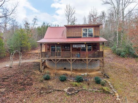 Homes For Sale - 225 Hickory Woods Trail<br/> MURPHY, NC 28906