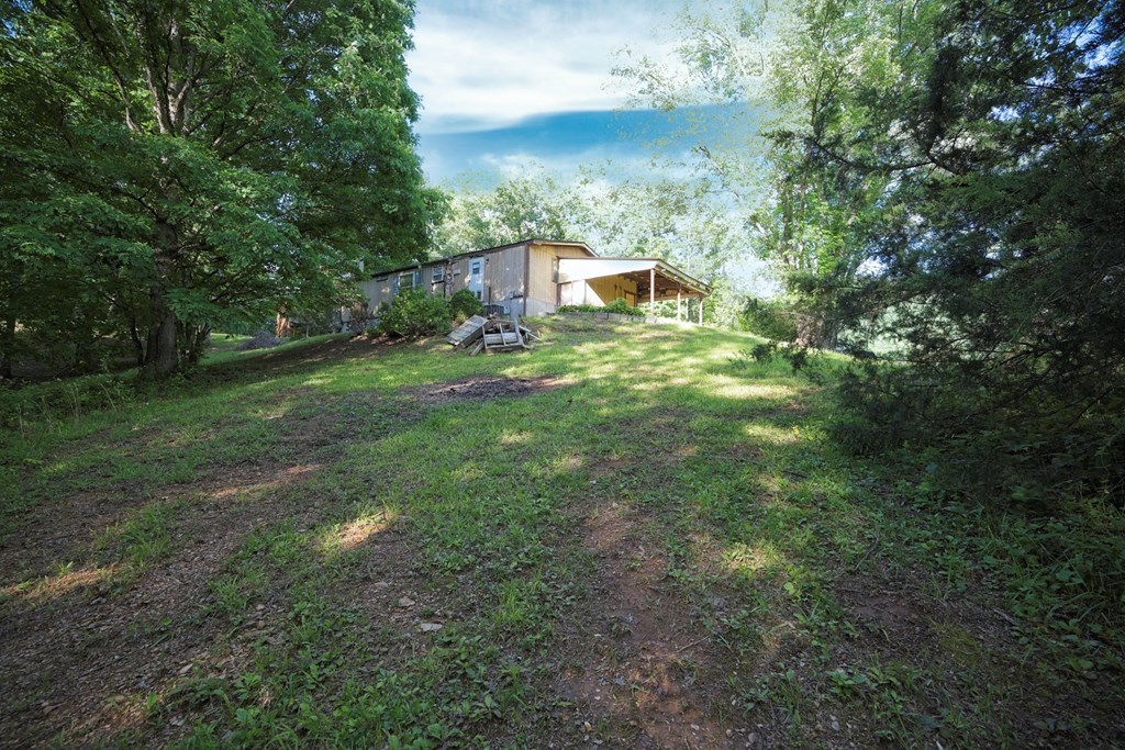 660 Mountain Top Rd, MARBLE, North Carolina image 3